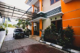 RedDoorz Plus @ Pogung Raya - Yogyakarta - 8