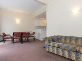 Fernhill Motor Lodge - 7