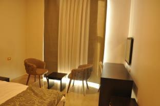 Panda Hotel Apartments - 9