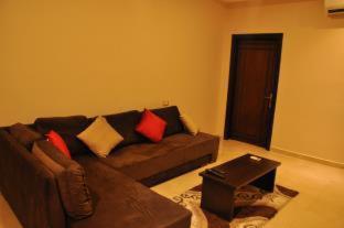 Panda Hotel Apartments - 4