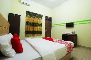 RedDoorz at Guesthouse Oemah Opa Metro Lampung - Metro - 2