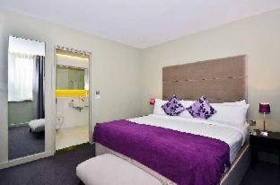 Axiom Park Hotel - London - 8