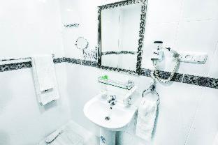 Yerevan Deluxe Hotel - Yerevan - 4