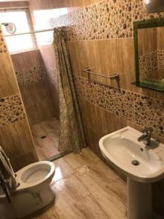 Al Fawanes Hotel Apartments - Amman - 7