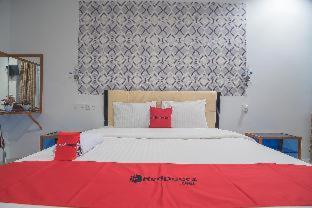 RedDoorz Near RSUD Embung Fatimah Batam - Batam Center - 9