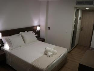 Piraeus Port Hotel - 7