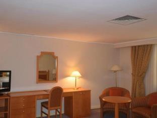 Carlton Tower Hotel Kuwait - 1