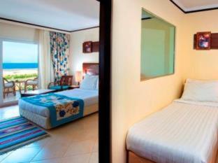 Concorde Moreen Beach Resort - Abu Dabbab - 9