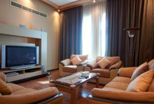 City Center Hotel - Manama - 8