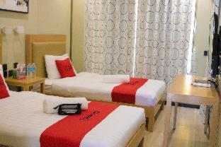 RedDoorz Plus @ AS Fortuna Cebu - Cebu - 8