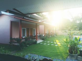 Baan Longhaad - 8