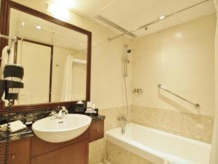 Harbour Plaza Metropolis - 3