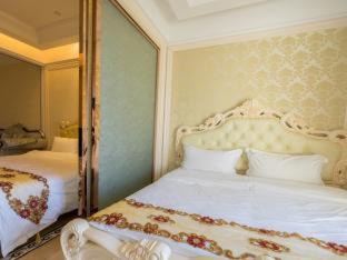 WAIFIDEN Guangzhou HaiZhu Square WanYi Apartment - Guangzhou - 9