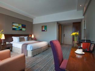 Park Hotel Hong Kong - 3
