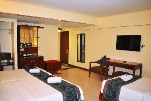 Golden Phoenix Hotel Boracay - Boracay - 7