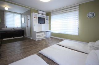 Crib 49 Guesthouse - Foreigner only - Seoul - 8