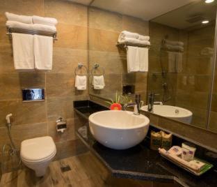 Park Village Resort by KGH Group - 9