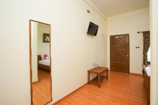 Hotel Bumi Bermi Permai near Bermi Eco Park Mitra RedDoorz - Probolinggo - 2