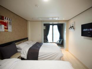 Dorcas Tourist Hostel - 6