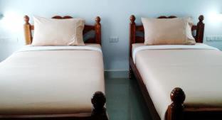 Euro Boutique Hotel - Chumphon - 5