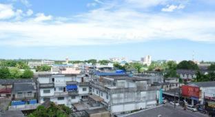 Euro Boutique Hotel - Chumphon - 3