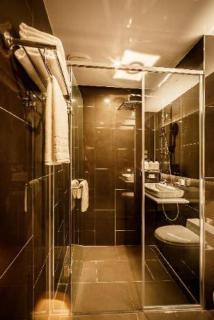 Golden Daisy Hotel - 5