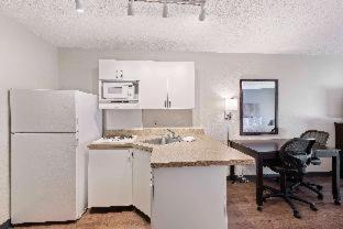 Extended Stay America Suites - Charlotte - University Place - 6