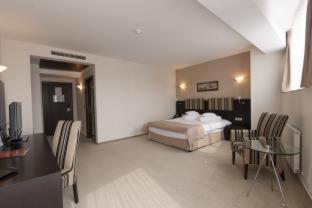 Hotel Parliament - Bucarest - 4