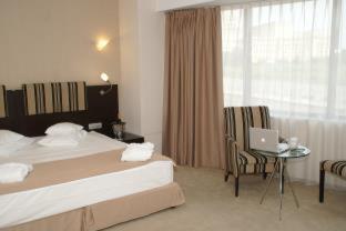 Hotel Parliament - Bucarest - 1