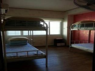 Hwaseong Guesthouse - 7