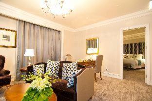 Royal Grace Hotel Optics Valley Wuhan - 5