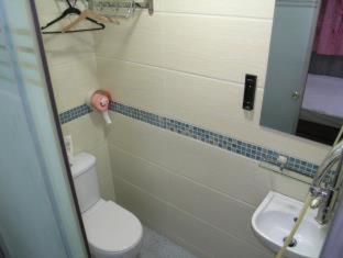 Majestic 7 Guesthouse (formerly KAT Hotel) - Hong Kong - 4