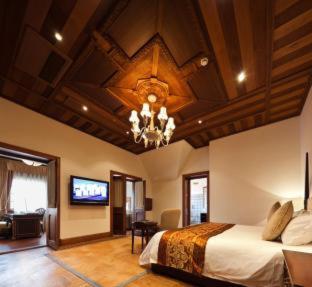 Shanghai Moller Villa Hotel - National Historic and Cultural Relics Protection Building - 8