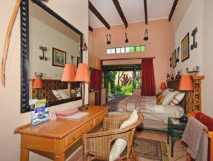 Cherry Tree Cottage B&B Linden - Johannesburg - 9