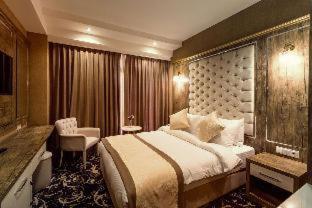 Gold Tbilisi Hotel - Tiflis - 2