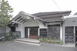 RedDoorz @ Soekarno Hatta 2 - Malang - 2
