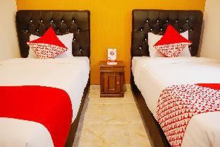 RedDoorz Syariah near Transmart Padang - Padang - 8