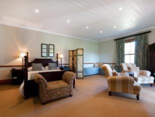 Leeuwenbosch Country House - Amakhala Game Reserve - 7