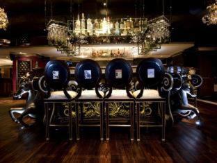 The Luxe Manor - 1
