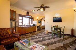 Heritage Hotel Suites and Spa - Pokhara - 9