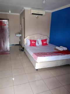 RedDoorz Syariah At Cibadak Sukabumi - Sukabumi - 6