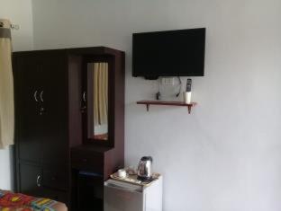 Cave Beach Resort Boutique Luxury Accomodation - Dingalan - 5