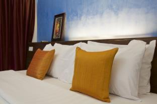Chhouy Vathna Angkor Boutique - Siem Reap - 6