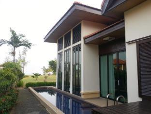 Borneo Beach Villa & Suite - 6