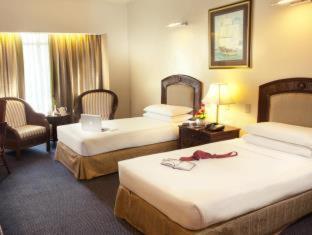 Waterfront Cebu City Hotel & Casino - 5