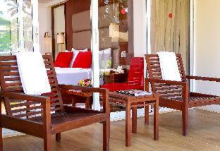 Pegasus Reef - A Beach Resort in Colombo - 1