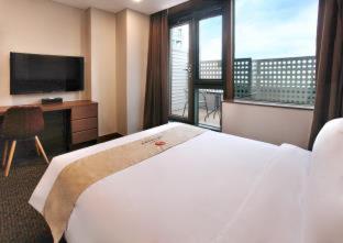 Hotel Skypark Kingstown Dongdaemun - Seoul - 7