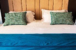 Amadomus Luxury Suites - 1