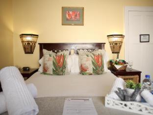 Royal Guest House - 9