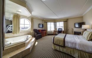 Monte Carlo Inn Barrie - Newly Renovated - 3